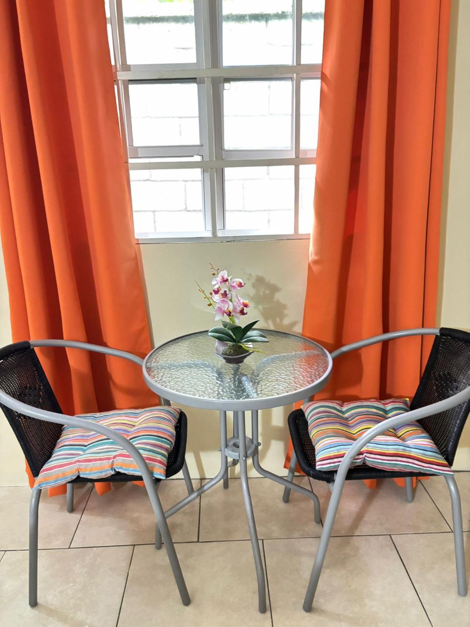 Matthew'S Miracle View Bed and Breakfast Ροζό Εξωτερικό φωτογραφία